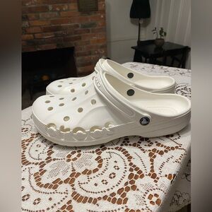 CROCS Men’s White size 12